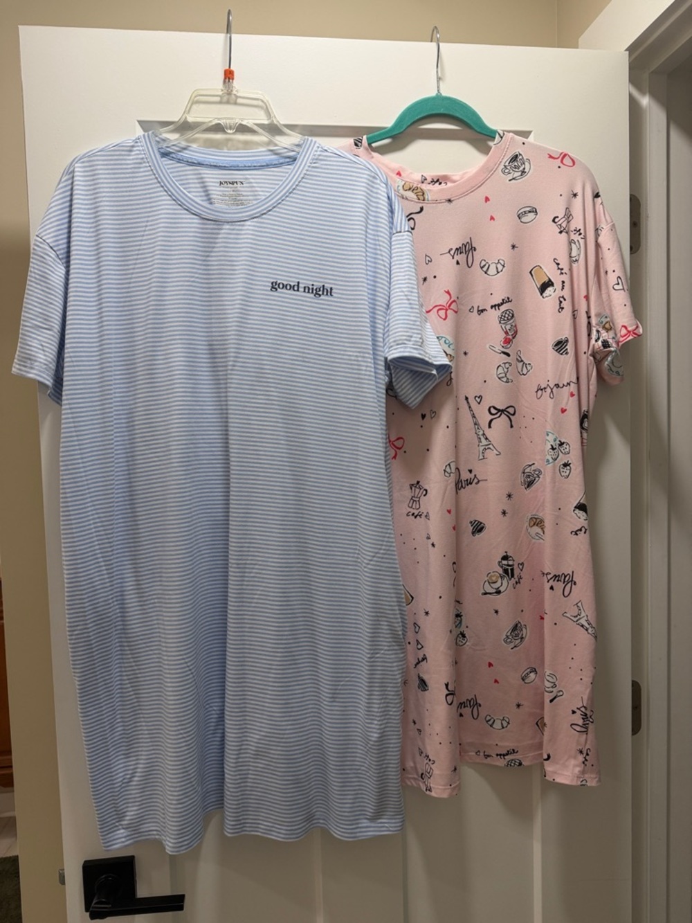 Set of 2 Joyspun Gowns